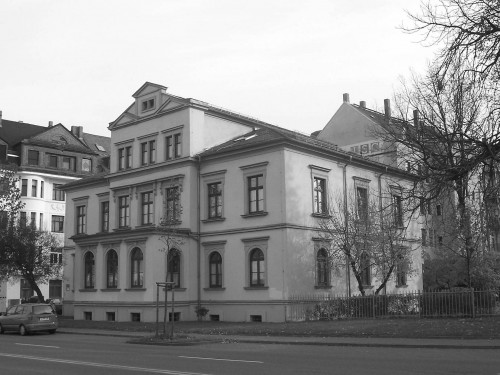 Vorderansicht Villa Kertzscher